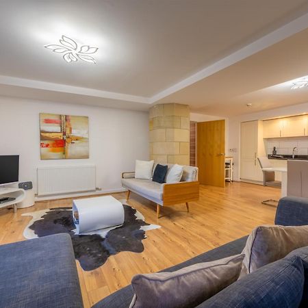 Ac19 Lower North Aisle - Luxury Self Catering 2 Bedroom Apartment Fort Augustus Εξωτερικό φωτογραφία